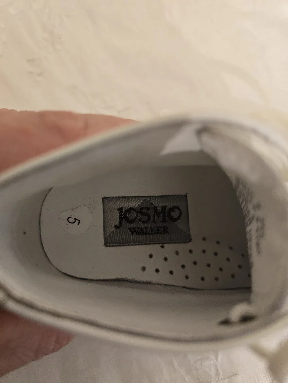 Josmo Walkers In Good Pre-Loved Condition Size 5 Fron Smoke- Free Home